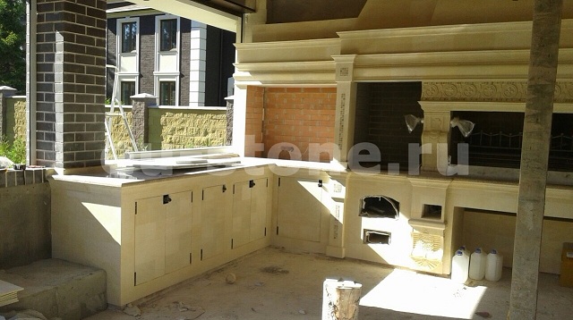 Барбекю из песчаника.jpg