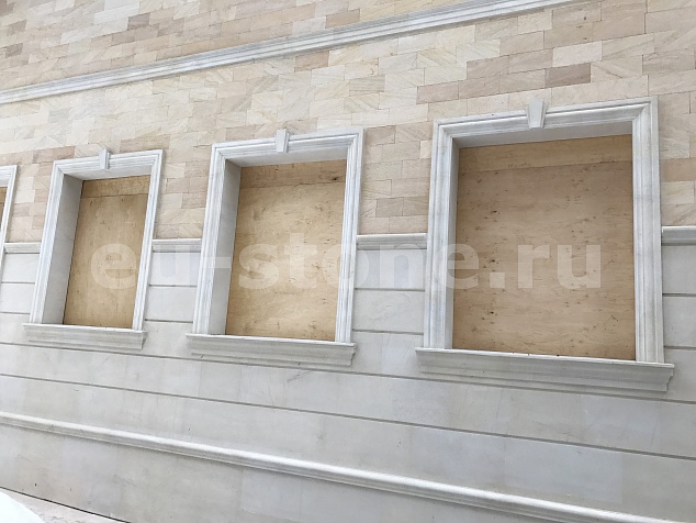 Фасад в известняке