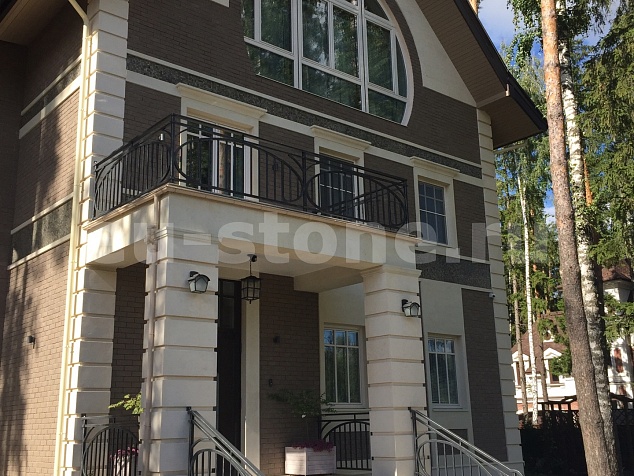 Отделка клинкером и известняком