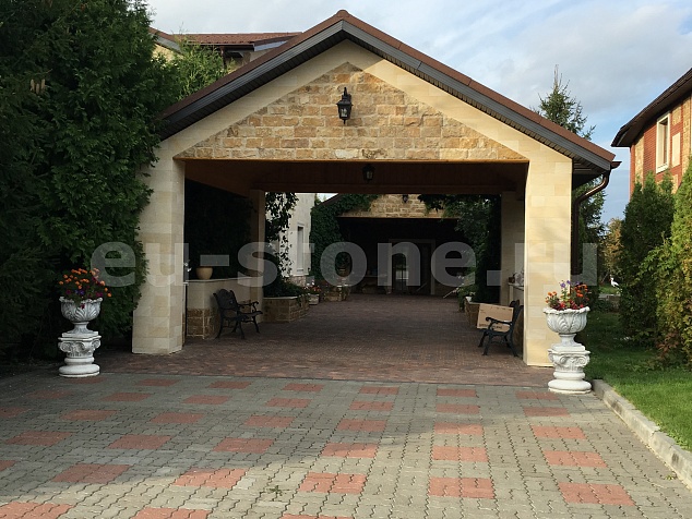 Облицовка фасада доломитом