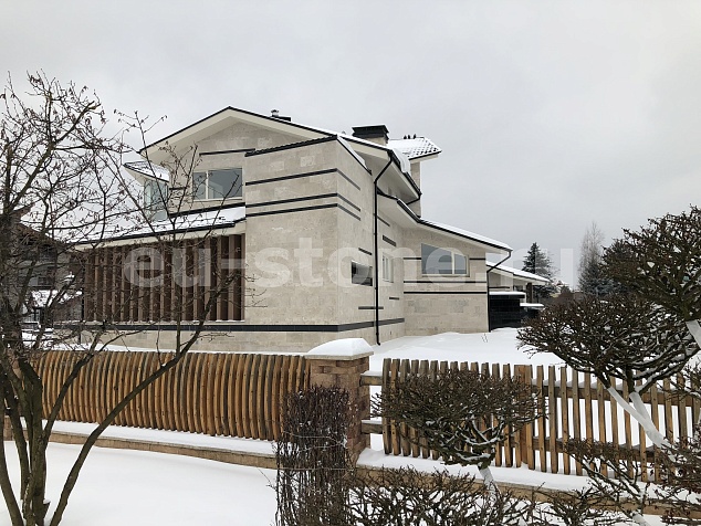 Облицовка плиткой из доломита