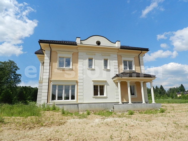 Отделка дома известняком