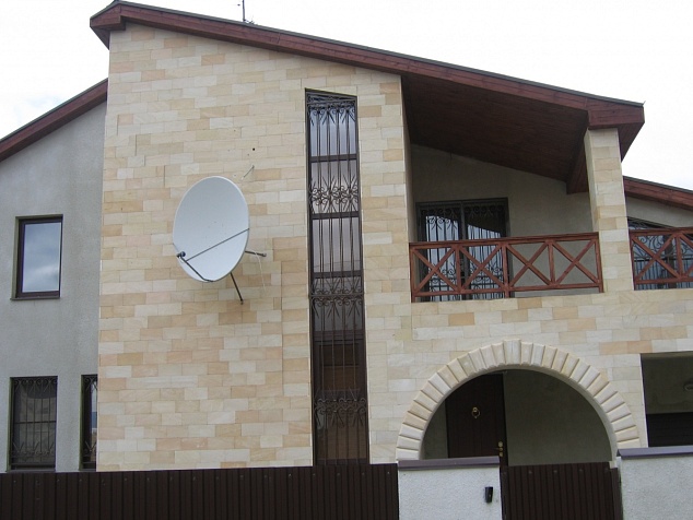 Отделка фасада натуральным камнем