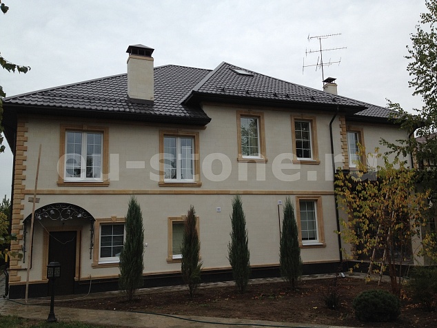 Облицовка дома известняком