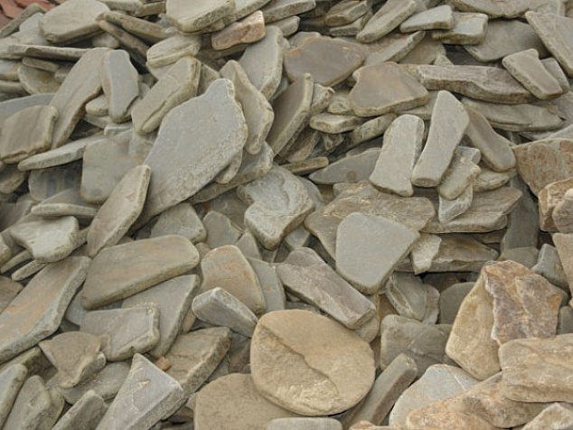 Облицовка диким камнем