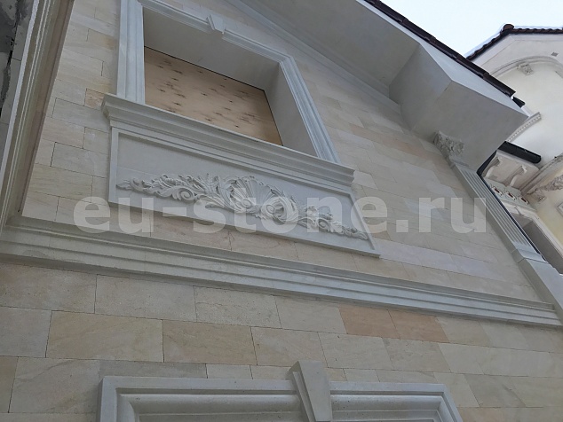 Фасад в известняке