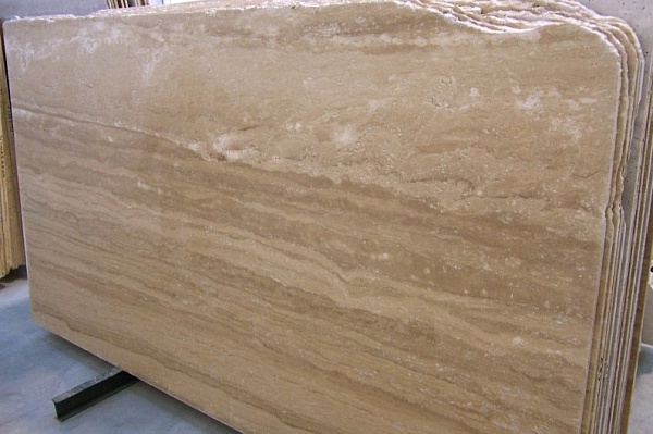 Слэбы из травертина