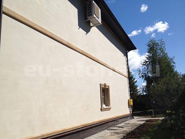 Облицовка дома известняком