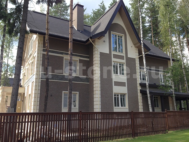 Отделка клинкером и известняком