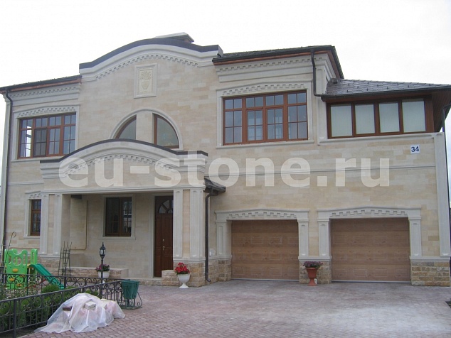 Фасад из дагестанского камня