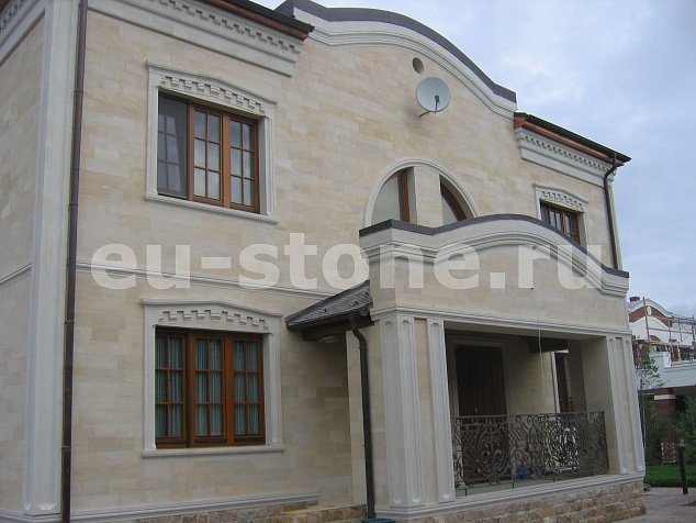Фасад из дагестанского камня